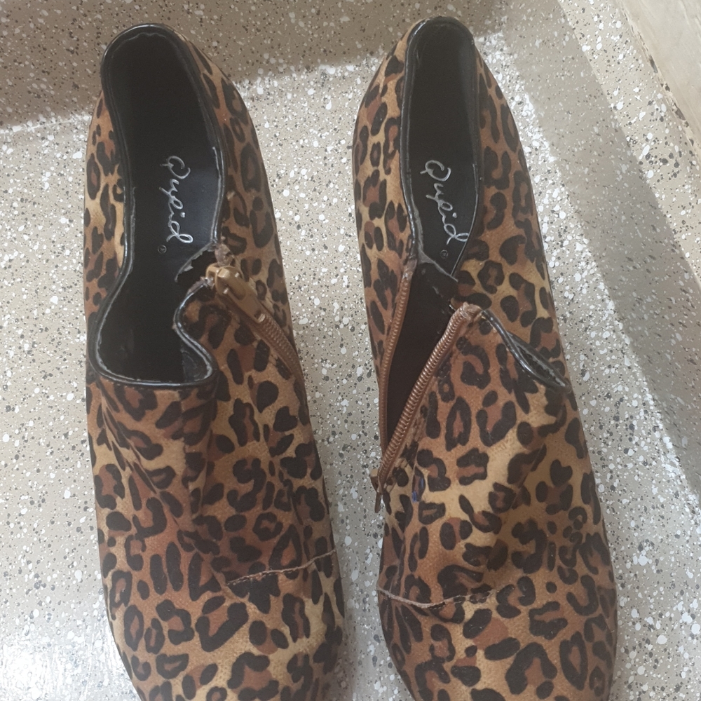 Shose